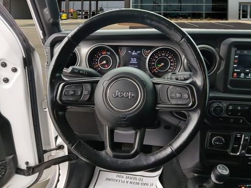 Used 2023 Jeep Wrangler Unlimited Sport AWD/4WD image 12