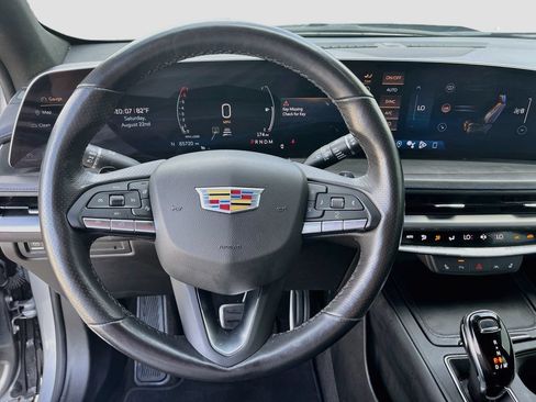 Used 2024 Cadillac XT4 Sport w/ Cold Weather Package FWD image 11
