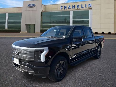 New 2025 Ford F150 Lightning Lariat image 3