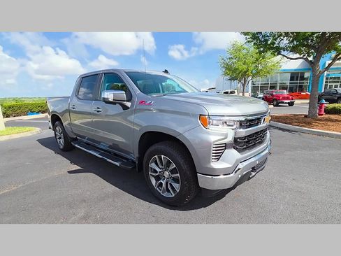 New 2026 Chevrolet Silverado 1500 LT w/ Z71 Off-Road Package AWD/4WD image 14