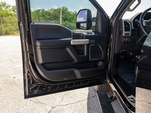 Certified 2021 Ford F250 Lariat w/ Lariat Ultimate Package AWD/4WD image 11