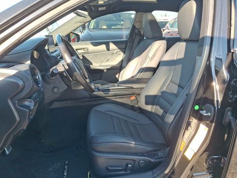 Used 2023 Lexus IS 350 F Sport image 9