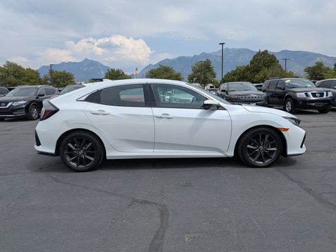 Used 2020 Honda Civic EX image 2