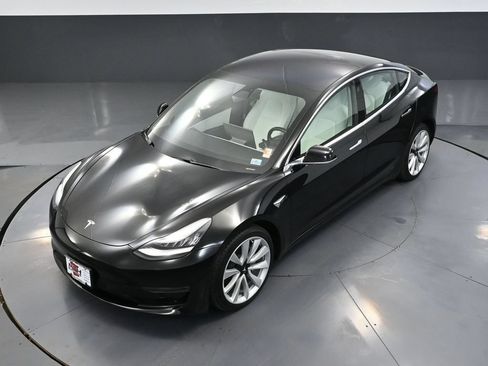 Used 2018 Tesla Model 3 Long Range AWD/4WD image 54