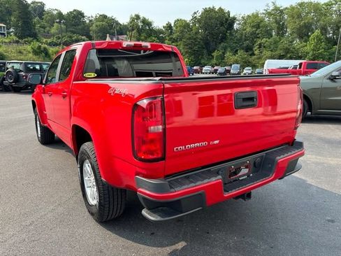 Used 2020 Chevrolet Colorado W/T w/ WT Convenience Package AWD/4WD image 3
