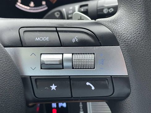 Used 2025 Hyundai Sonata SEL FWD image 31