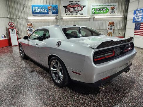 Used 2021 Dodge Challenger R/T RWD image 5