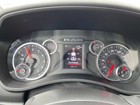 Used 2025 RAM 2500 Big Horn AWD/4WD image 14