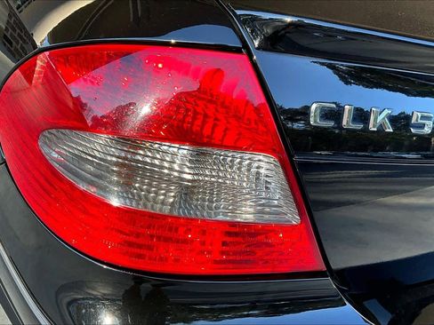 Used 2007 Mercedes-Benz CLK 550 Cabriolet image 25