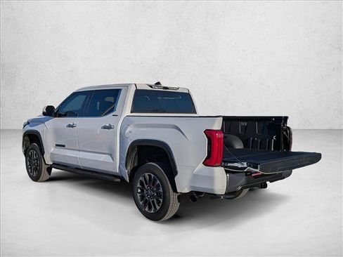 Used 2026 Toyota Tundra Limited AWD/4WD image 9