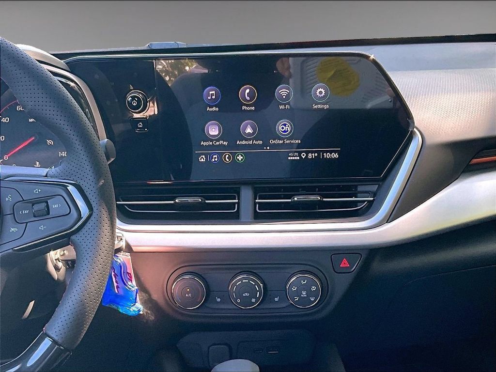 New 2026 Chevrolet Trax RS w/ Sunroof Package FWD image 13