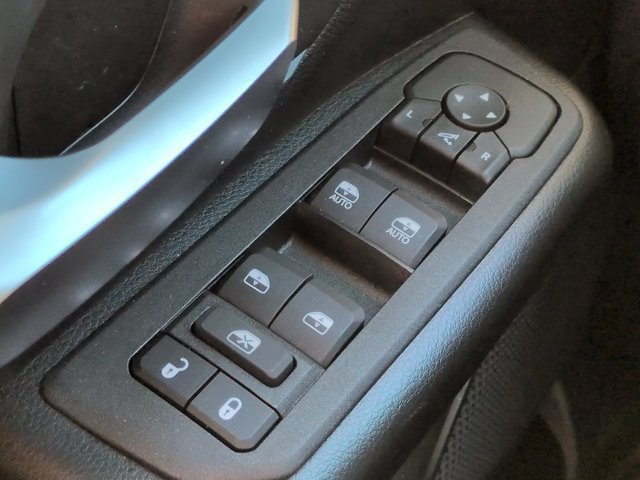 Used 2025 RAM 1500 Big Horn AWD/4WD image 24