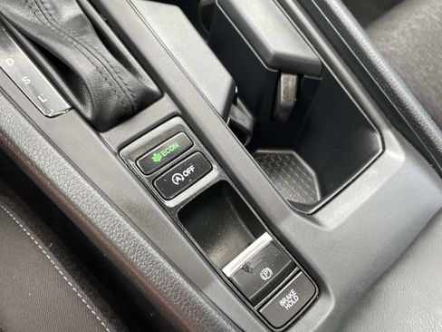 Used 2025 Honda Accord SE image 40