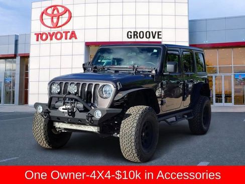 Used 2018 Jeep Wrangler Unlimited Sport S AWD/4WD image 1
