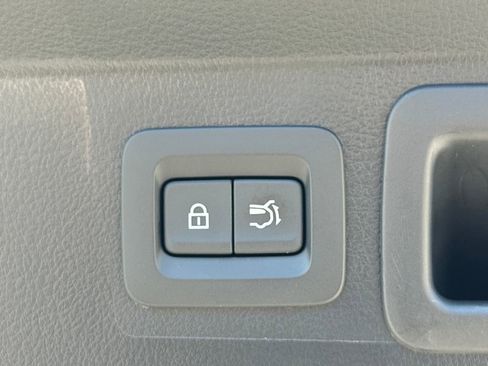 Used 2025 MAZDA CX-50 AWD 2.5 S w/ Weather Package image 30