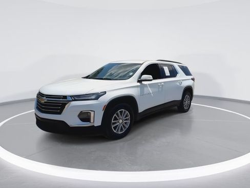 Used 2022 Chevrolet Traverse LT FWD image 4