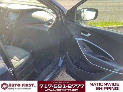 Used 2018 Hyundai Santa Fe Sport w/ 2.0T Ultimate Tech Package 05 AWD/4WD image 16