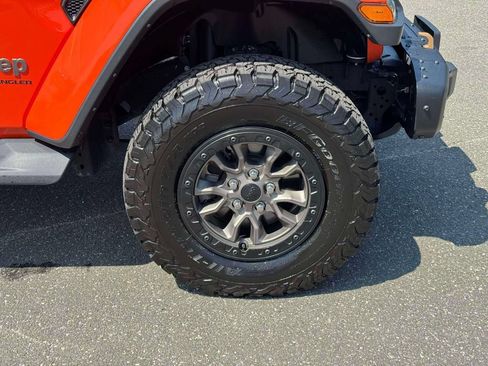 Used 2023 Jeep Wrangler Unlimited Rubicon 392 w/ Trailer Tow Package AWD/4WD image 9