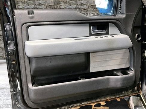 Used 2014 Ford F150 XLT w/ Equipment Group 302A Luxury image 14