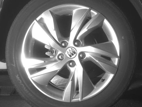 Used 2025 Buick Encore GX Preferred AWD/4WD image 15