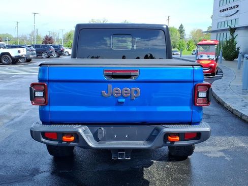 Used 2023 Jeep Gladiator Mojave w/ LED Lighting Group AWD/4WD image 7