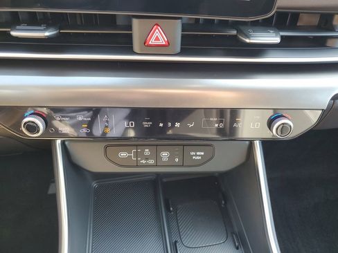 New 2026 Kia Carnival SX Prestige image 35