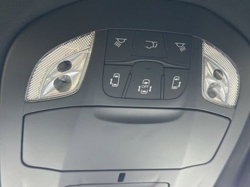 New 2026 Chrysler Pacifica Select image 26