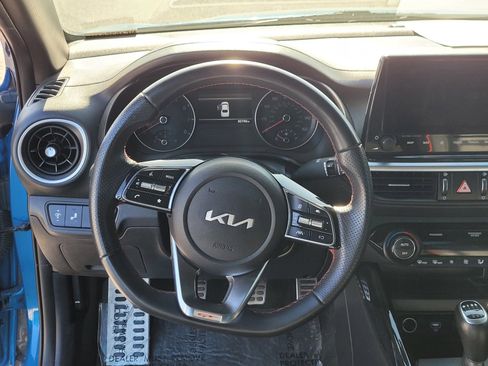 Used 2022 Kia Forte GT FWD image 10