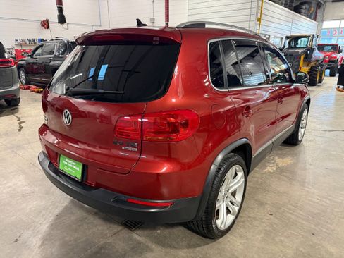 Used 2013 Volkswagen Tiguan SEL image 23
