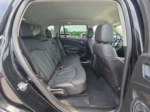 Used 2020 Buick Envision Essence AWD/4WD image 27