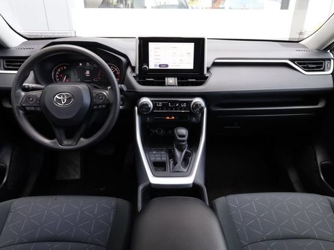 Certified 2025 Toyota RAV4 XLE AWD/4WD image 29