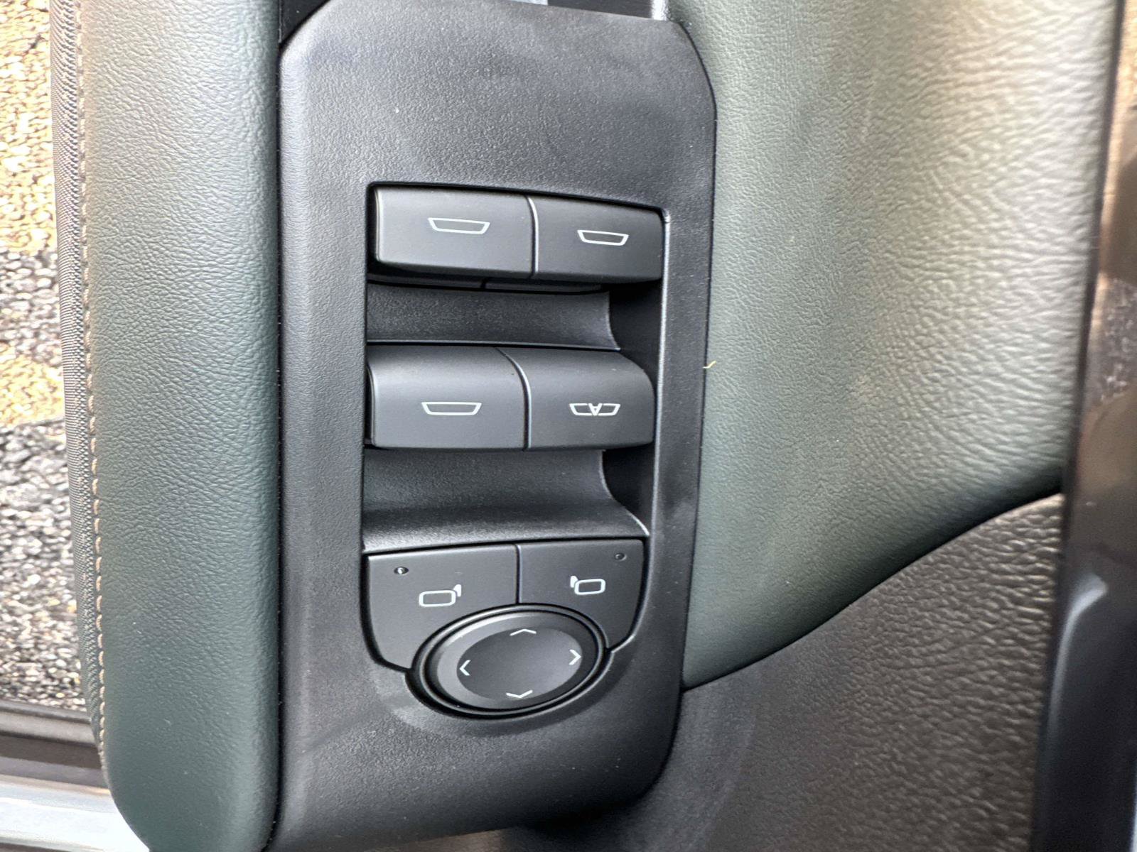 New 2026 GMC Terrain AT4 w/ Convenience Package III AWD/4WD image 19
