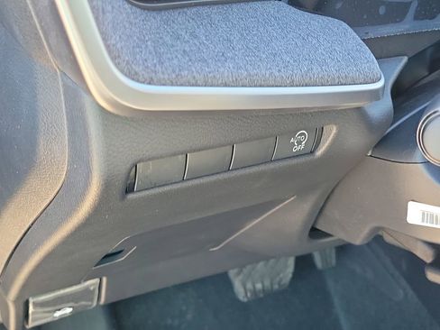 New 2026 Nissan Kicks SV image 24