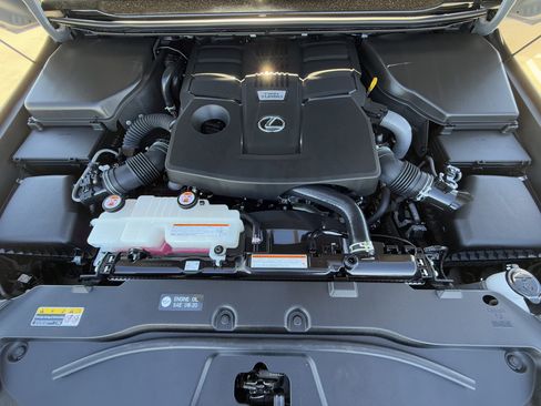 Certified 2024 Lexus GX 550 550 Overtrail+ image 31