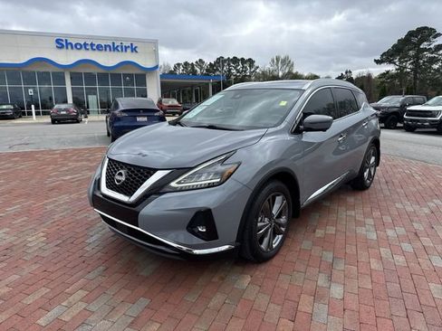 Used 2023 Nissan Murano Platinum w/ Cargo Package FWD image 1