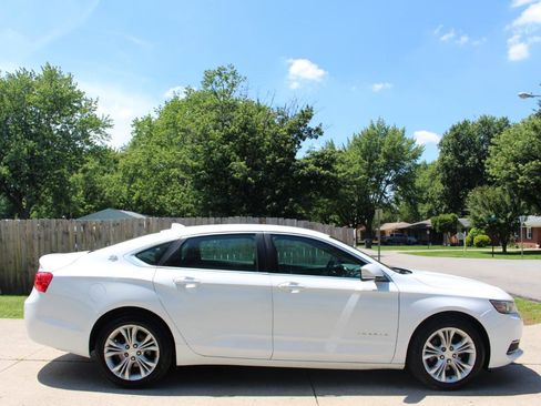 Used 2014 Chevrolet Impala LT w/ Convenience Package FWD image 11