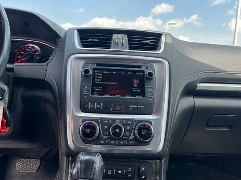 Used 2016 GMC Acadia SLT AWD/4WD image 16