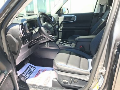 New 2025 Ford Bronco Sport Outer Banks image 5