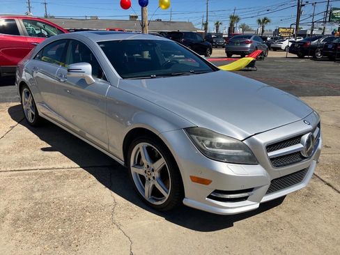 Used 2012 Mercedes-Benz CLS 550 image 4