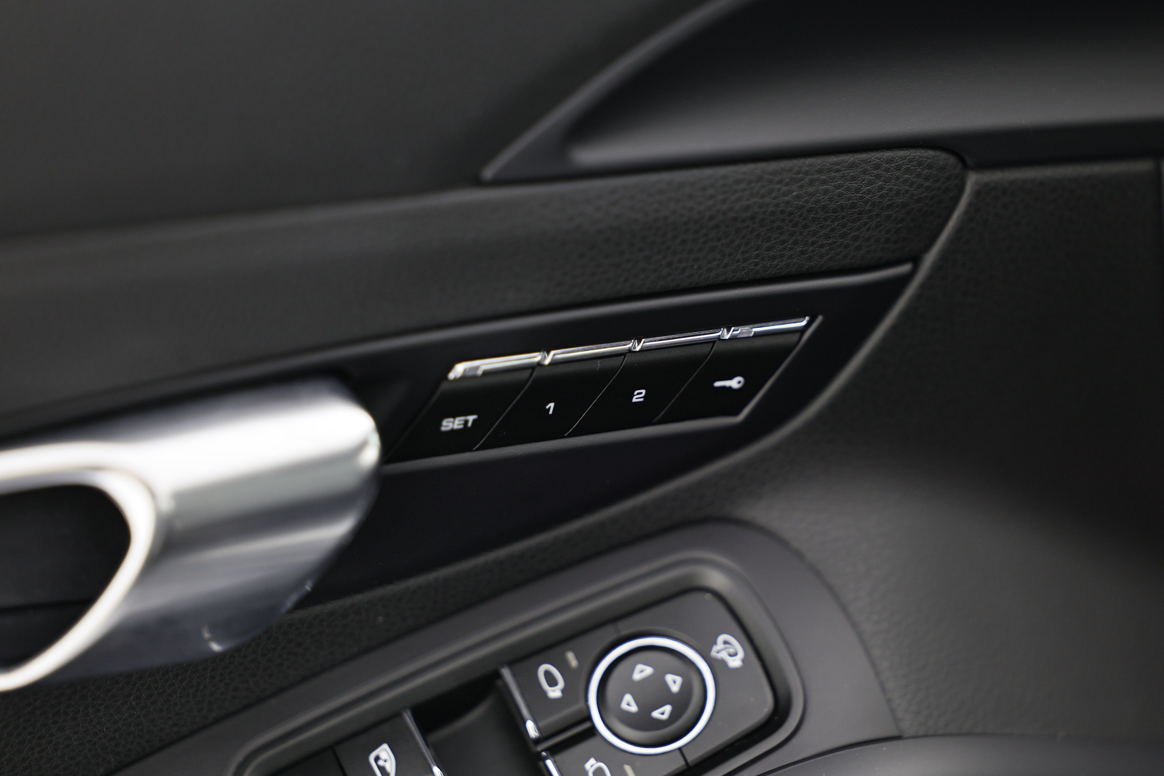 Certified 2024 Porsche 718 Cayman S RWD image 22