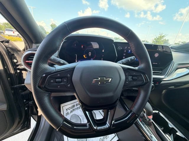Certified 2024 Chevrolet Trax RS w/ Sunroof Package FWD image 12