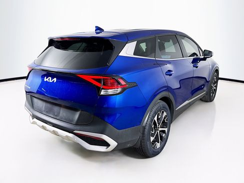 Used 2025 Kia Sportage EX image 32