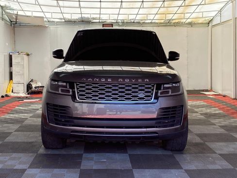Used 2019 Land Rover Range Rover Supercharged AWD/4WD image 2
