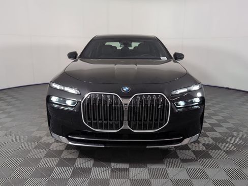 New 2026 BMW i7 eDrive50 w/ Executive Package image 5