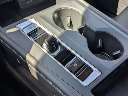 New 2026 Volkswagen Atlas SE image 24