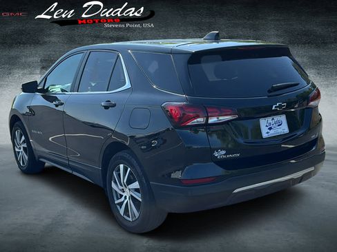 Used 2024 Chevrolet Equinox LT AWD/4WD image 3