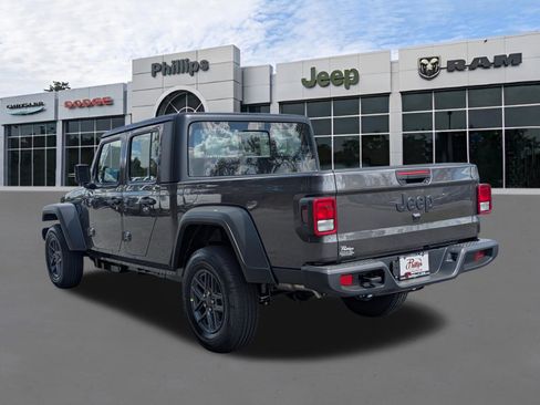 New 2026 Jeep Gladiator Sport image 6