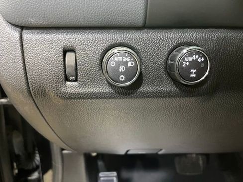 Used 2019 Chevrolet Colorado Z71 image 14