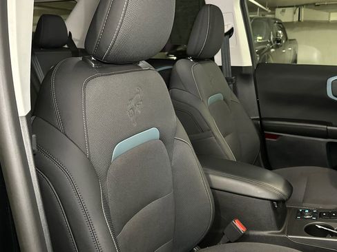 Used 2023 Ford Bronco Sport Badlands image 8