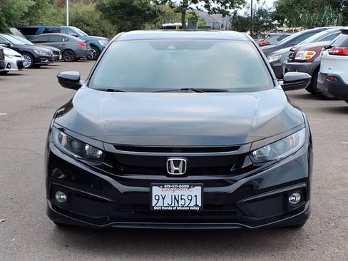 Used 2020 Honda Civic Sport image 2